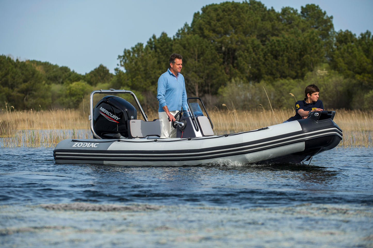 Zodiac Open 4.8 - Ergonomic & Versatile RIB for Day Trips