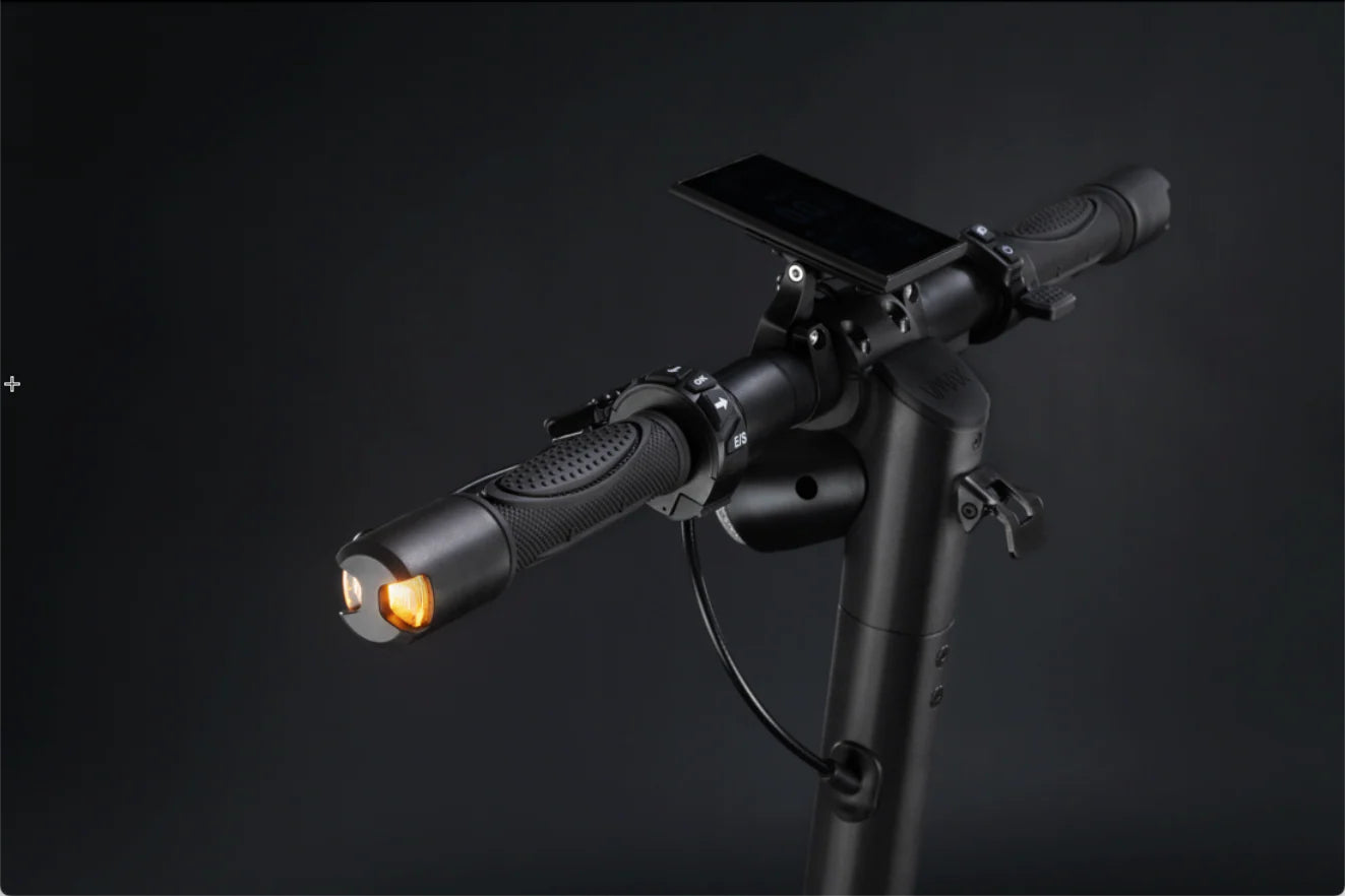 VMAX VX2 Extreme Electric Scooter – Long Range Commuter Scooter with Suspension & TFT Display