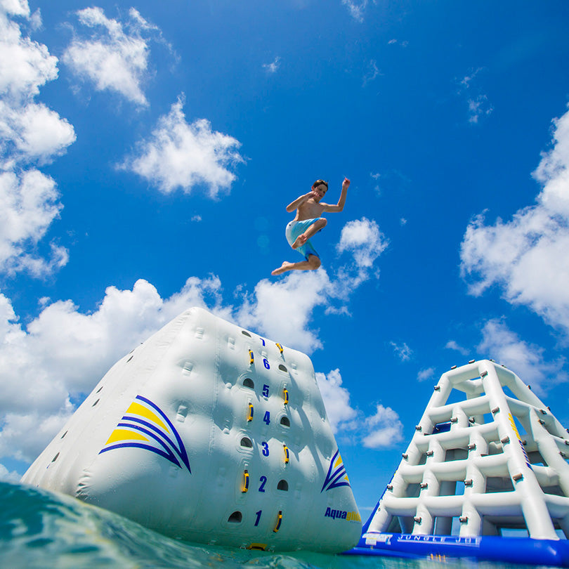 Aqauaglide King of The Mountain Inflatable Wall/slide Combo (Complete Set)