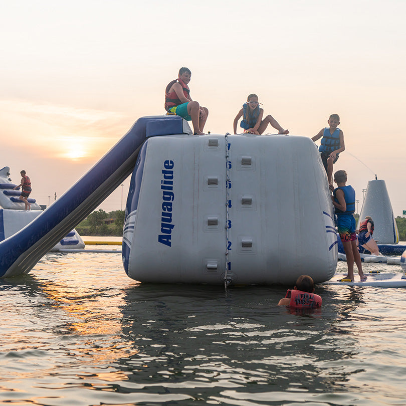Aqauaglide King of The Mountain Inflatable Wall/slide Combo (Complete Set)