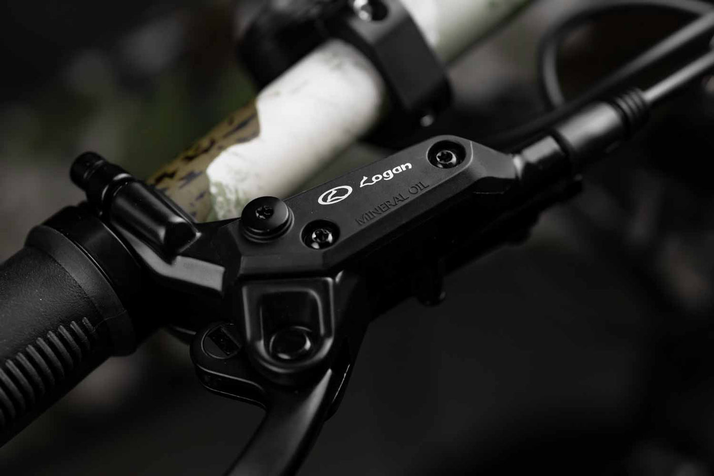 Rambo Bikes Hellcat 2.0 - 1000W AWD Full Suspension Electric Hunting Bike