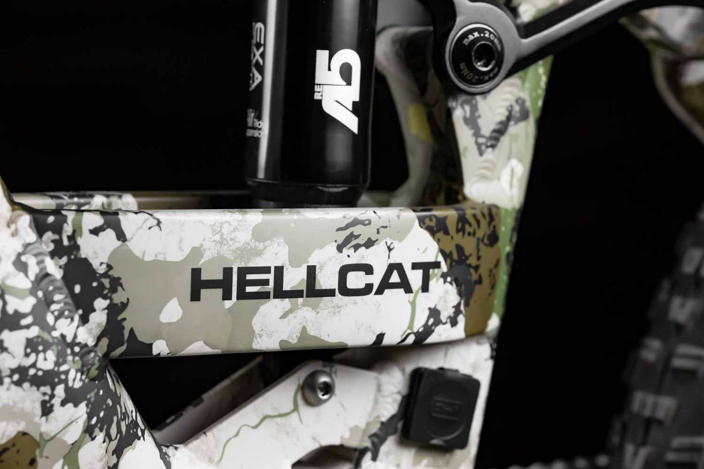 Rambo Bikes Hellcat 2.0 - 1000W AWD Full Suspension Electric Hunting Bike
