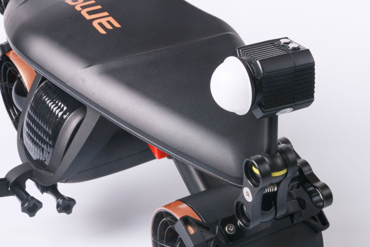 Sublue MixPro – Compact Dual-Motor Underwater Scooter with 60-Min Runtime