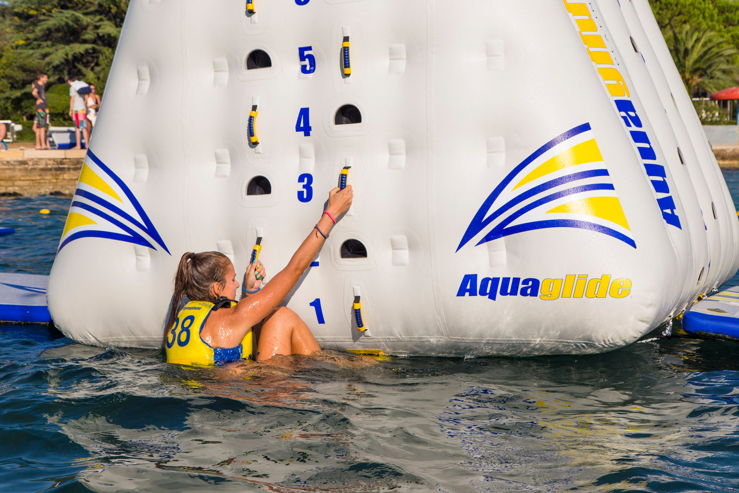 Aqauaglide King of The Mountain Inflatable Wall/slide Combo (Complete Set)