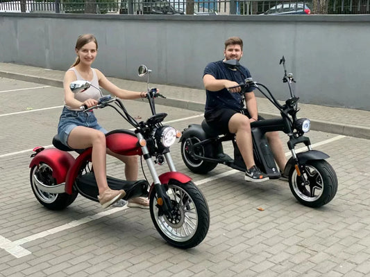 SoverSky M5 chopper scooter in black on city street