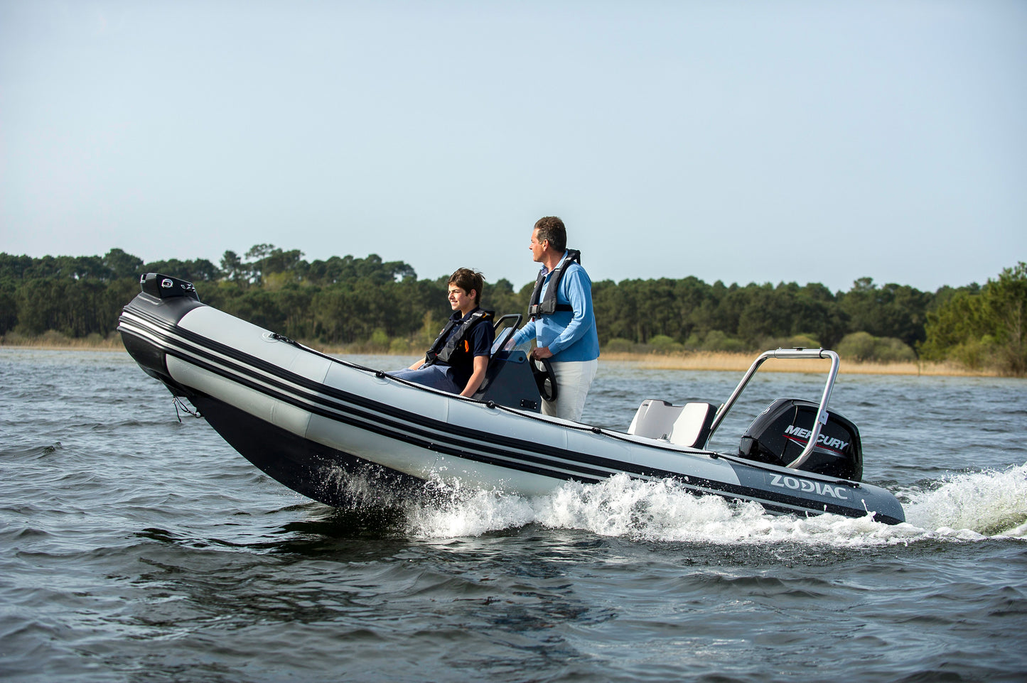 Zodiac Open 4.8 - Ergonomic & Versatile RIB for Day Trips