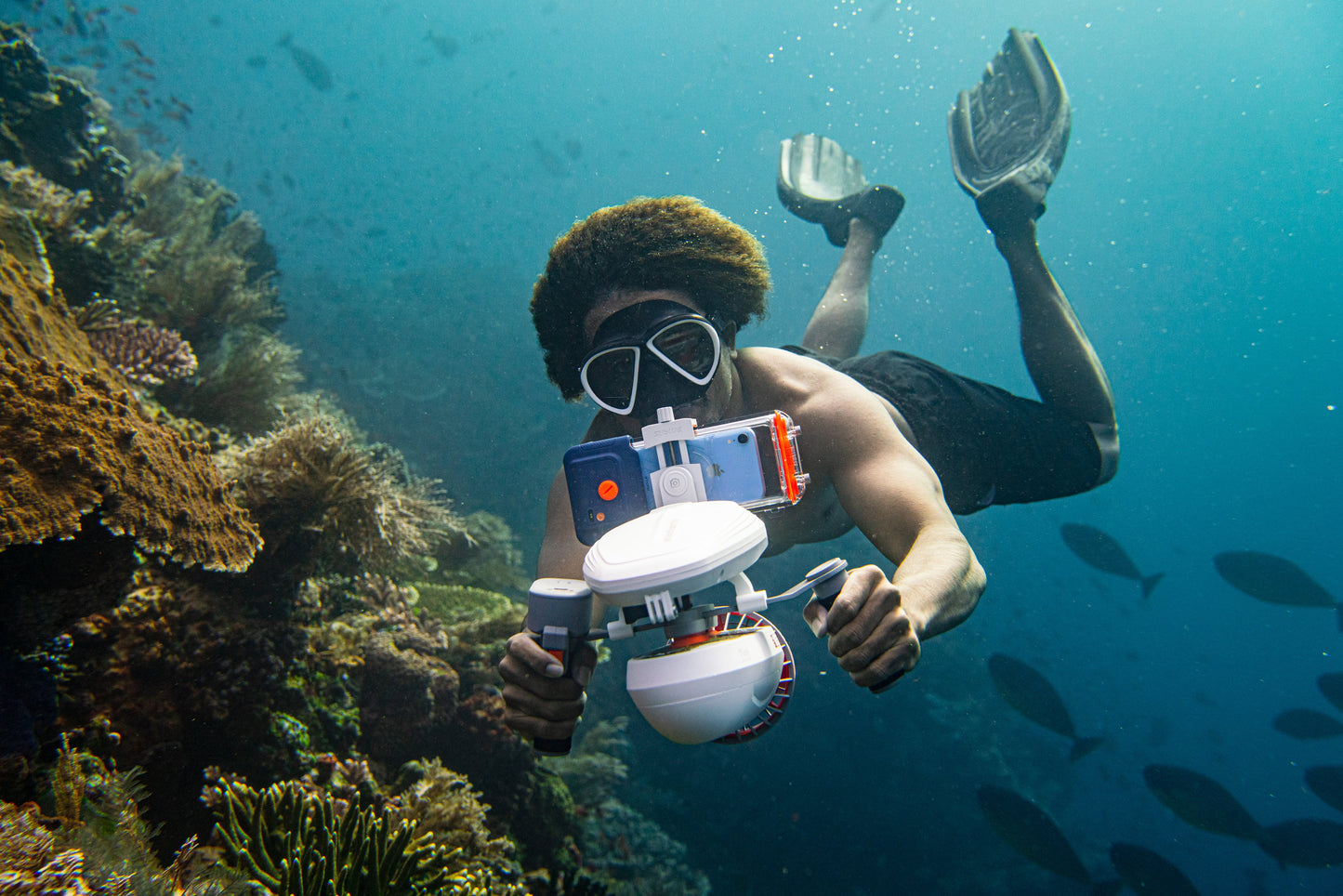 Sublue H1+ Smart Waterproof Phone Case – 4K Underwater Camera Housing with AI Color Correction