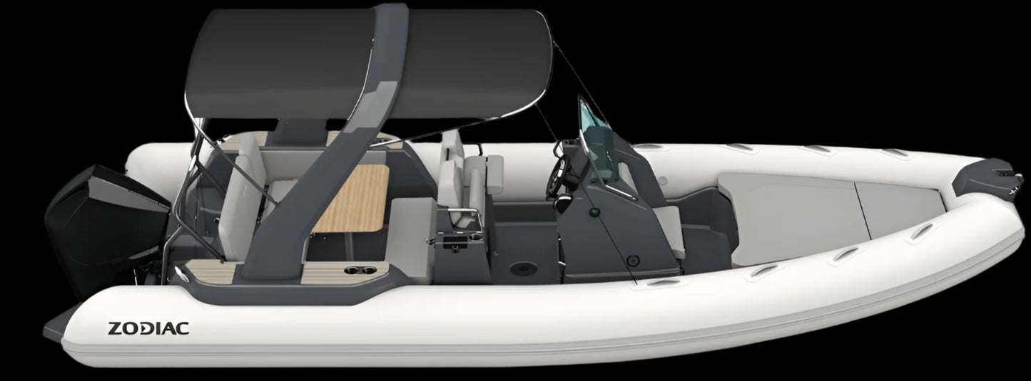 Zodiac Medline 7.5 - Your Private Oasis on the Water