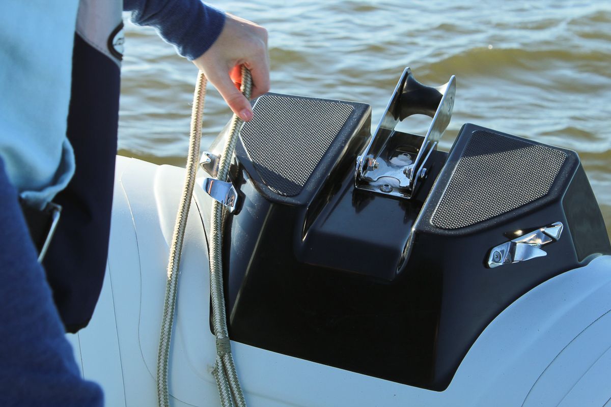 Zodiac Pro 6.5 - Best-Selling Customizable RIB for Fishing, Diving & Watersports