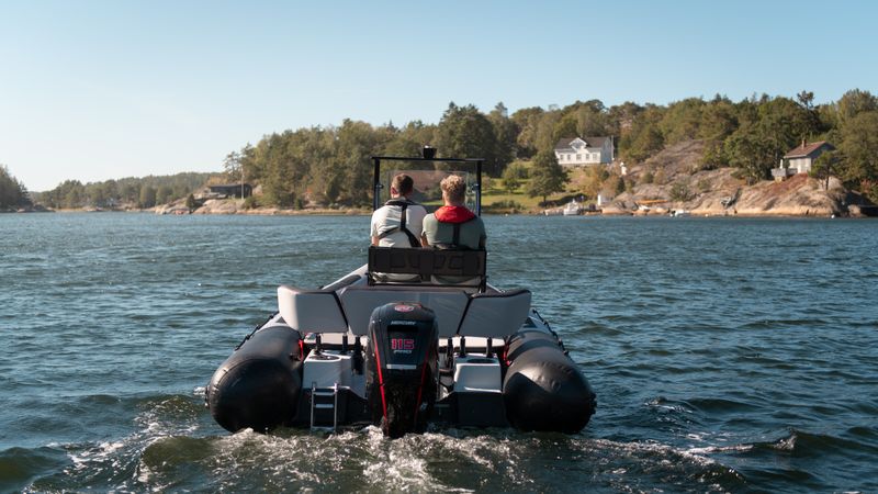 Zodiac Open 5.5 - Your All-in-One Adventure RIB for Water Fun