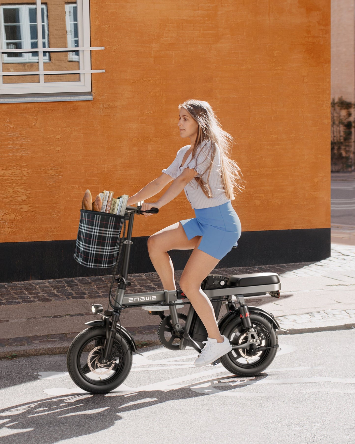 Engwe T14 Mini Folding E-Bike – 350W Motor, 33km/h Speed, Compact Urban Commuter