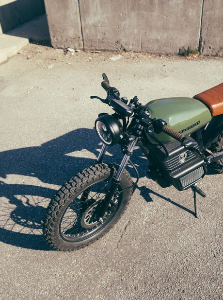 Beachman '64 Electric Café Racer E-Bike