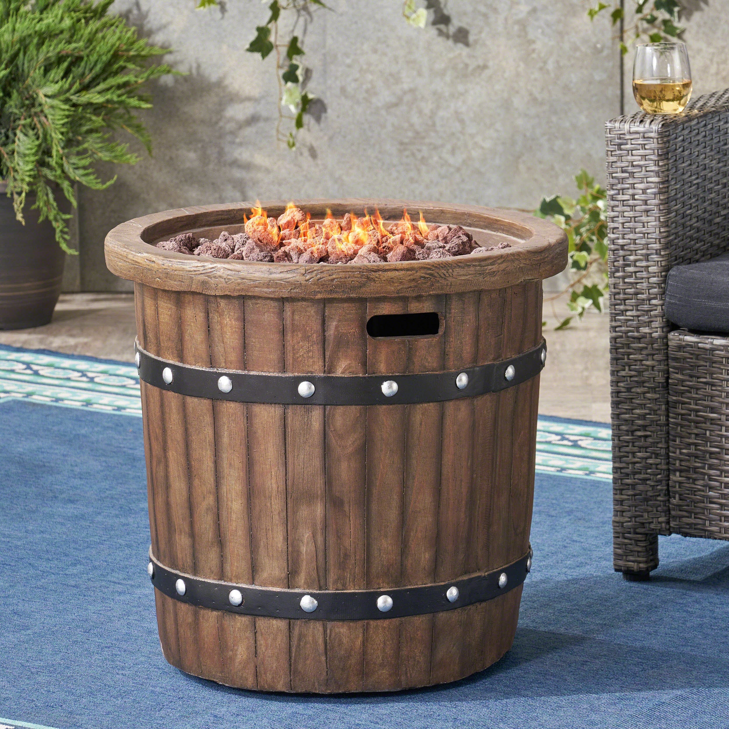 25" Round Liquid Propane Concrete Fire Pit - Thumbnail 4