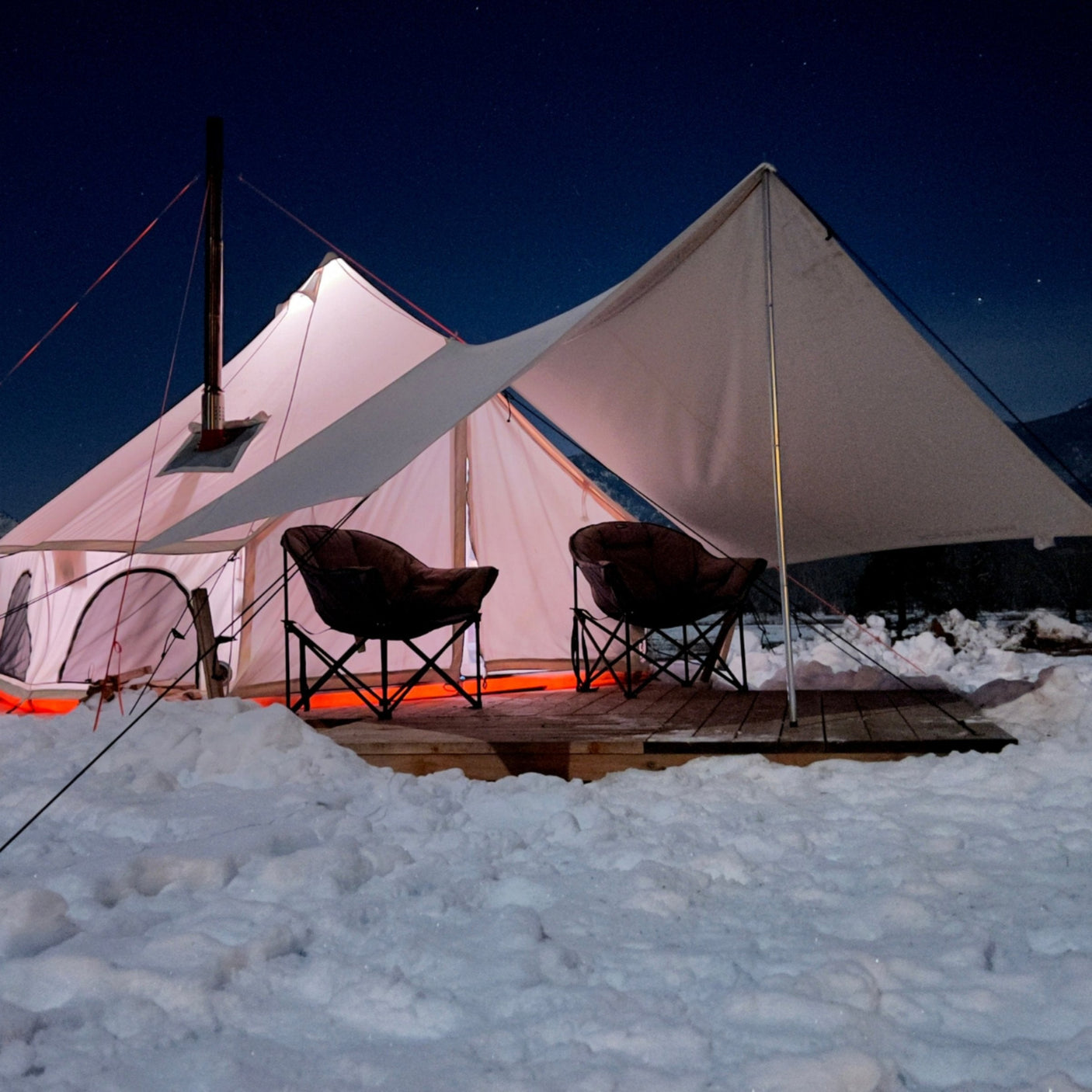 WhiteDuck Outdoors 13' Avalon Bell Tent | Luxury 4-Season Canvas Tent