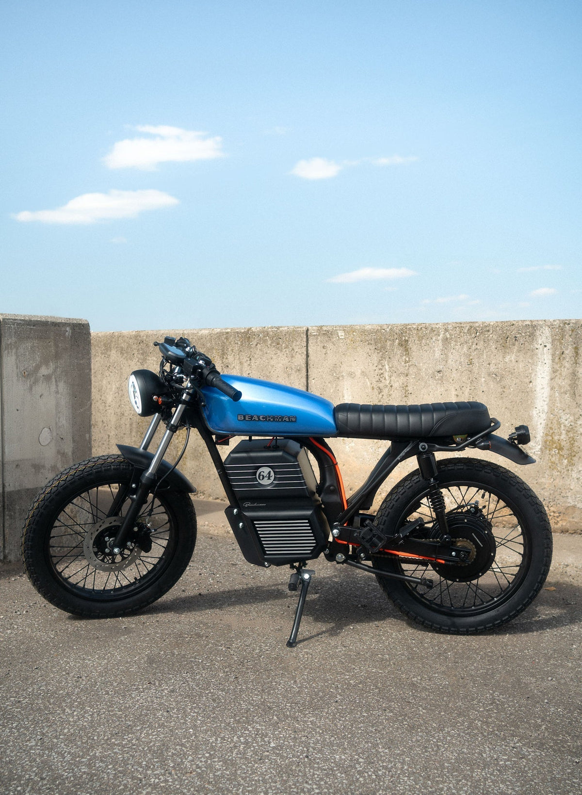 Beachman '64 Electric Café Racer E-Bike