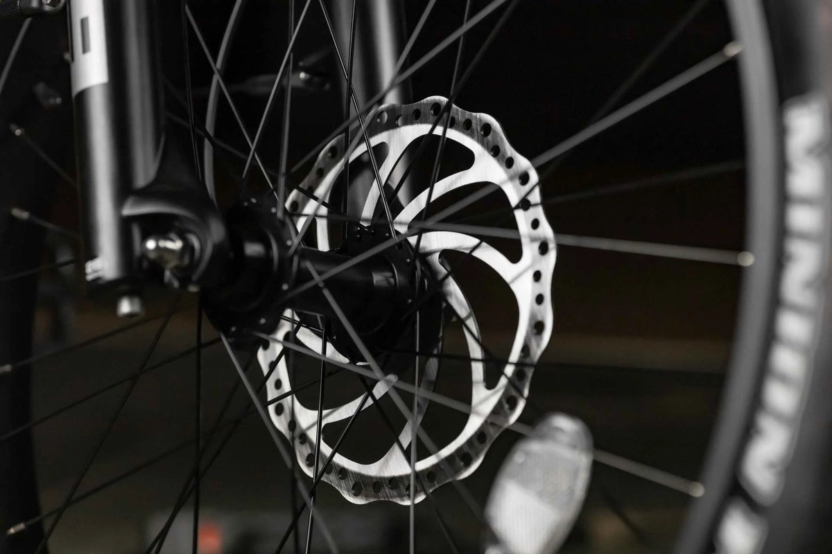 "Logan 4-piston hydraulic brakes on Rambo Rebel 2.0 SS for safety"  

