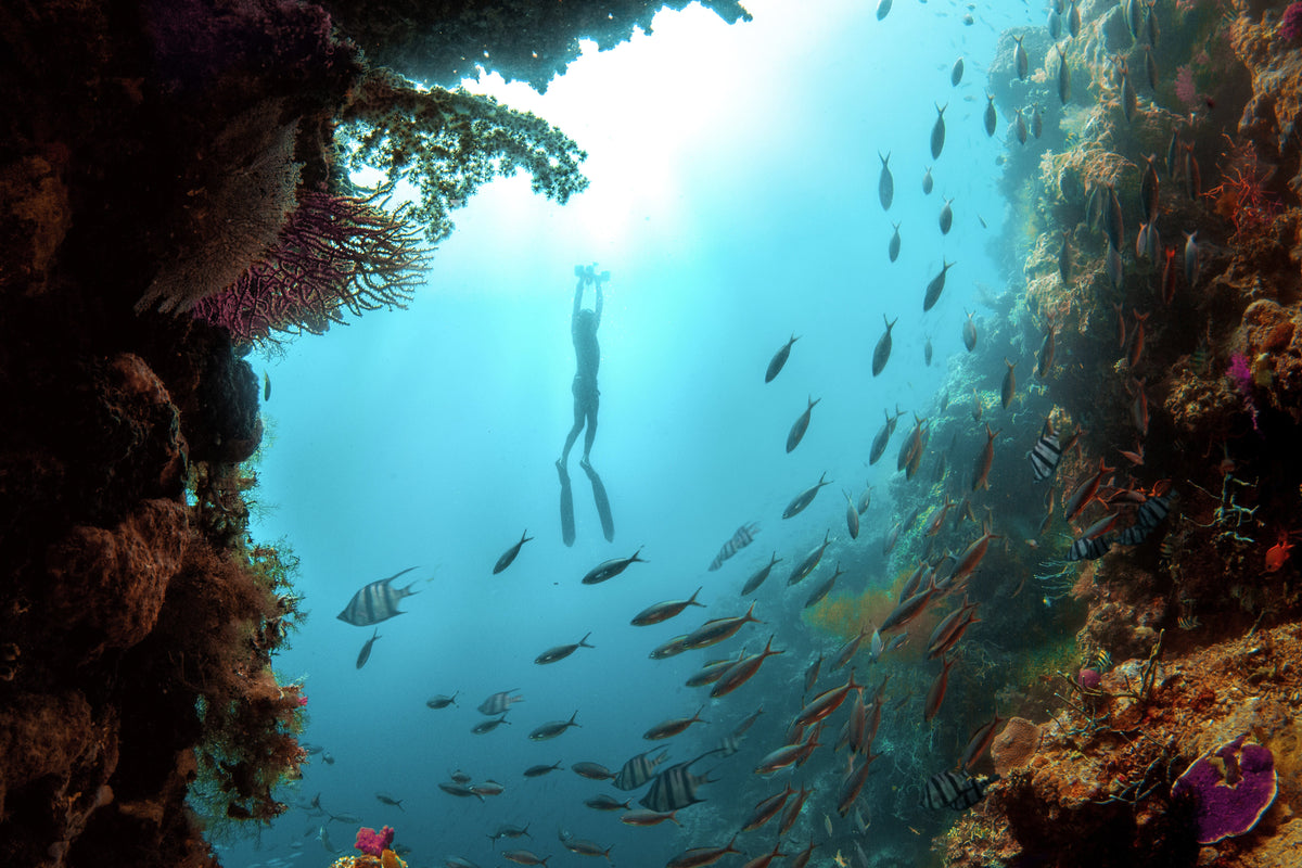 Sublue MixPro – Compact Dual-Motor Underwater Scooter with 60-Min Runtime