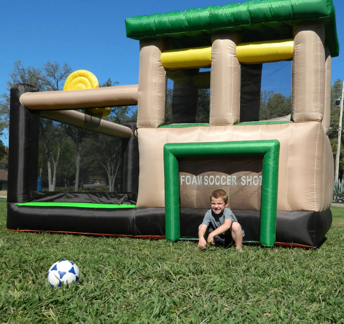 Island Hopper Fort All Sport recreational bounce house — photo 11