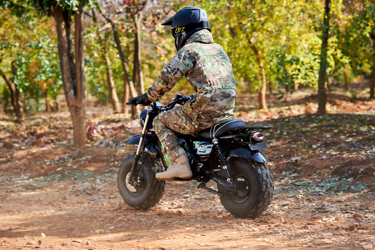MotoTec 60 V 1500 W Electric-Powered Mini Bike – Black Retro Design with Modern Safety