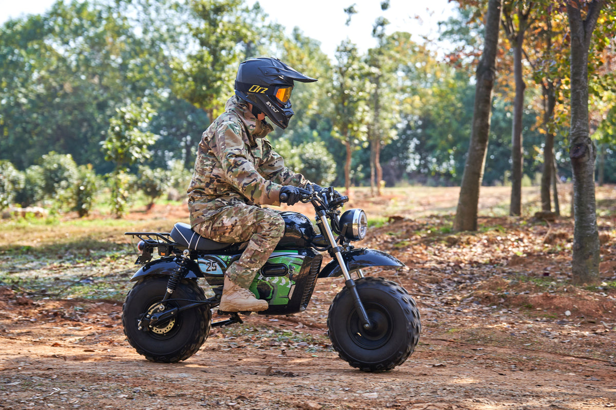 MotoTec 60 V 1500 W Electric-Powered Mini Bike – Black Retro Design with Modern Safety