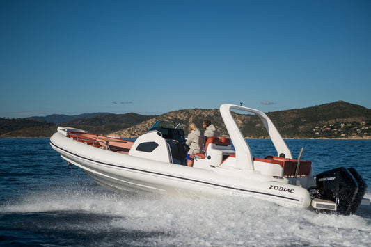 Zodiac Medline 9 - The Ultimate Luxury RIB for Unforgettable Days