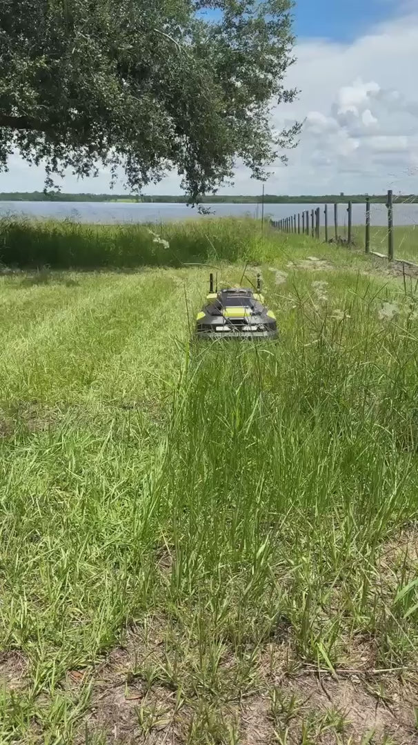 Yarbo Lawn Mower Pro + Snow Blower + Leaf Blower