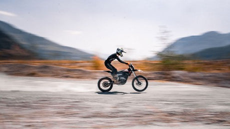 MotoTec Venom 72 V 12,000 W Electric Dirt Bike – Black