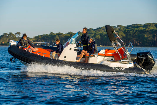 Zodiac Medline 6.8 - Your Ultimate Escape on the Water